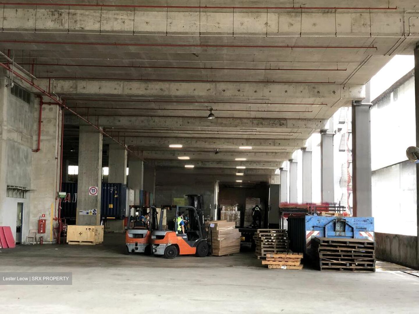 Gul Way (D22), Warehouse #477727871